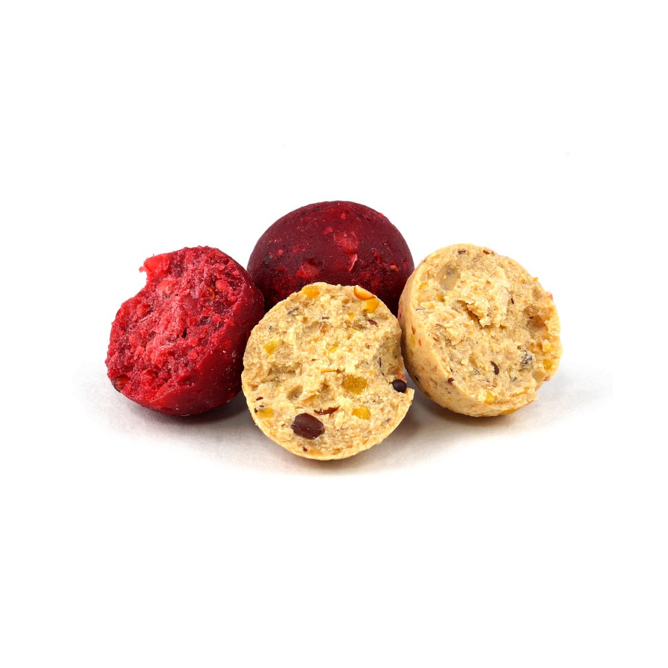 Бойлы GBS Baits Carp вареные прикормочные 20мм 1кг (пакет) Кальмар+Ягоды