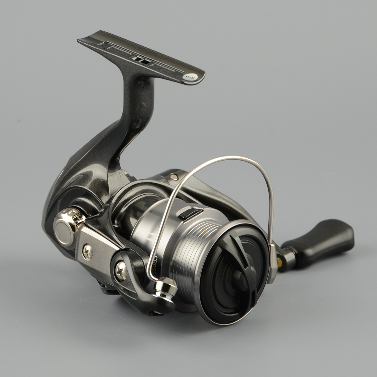 Катушка безынерц. Daiwa Crossfire 26 LT 2000