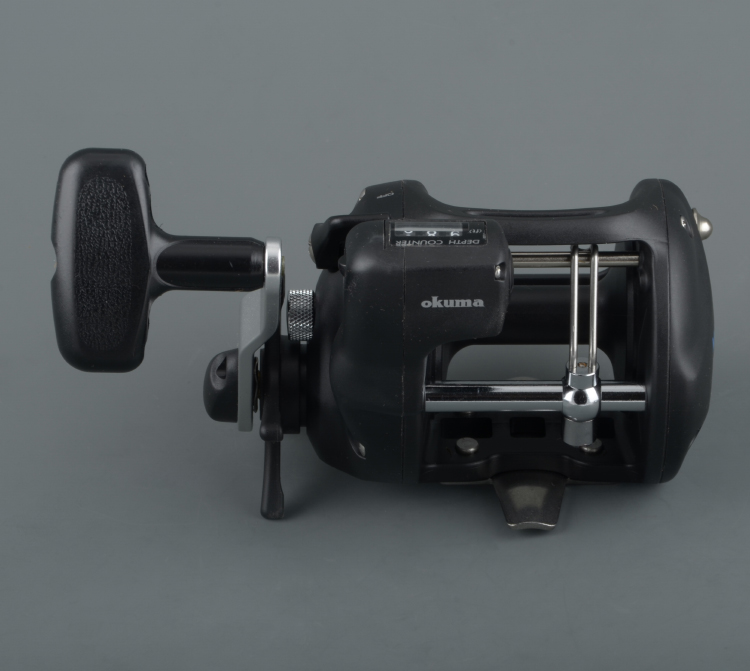 Катушка мульт. Okuma Magda Linecounter 30DT 