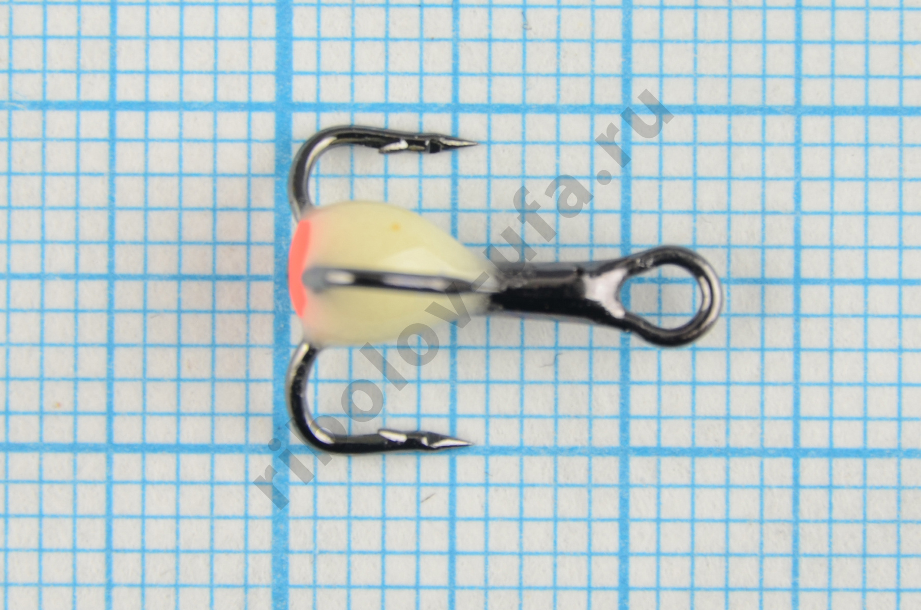 Тройник Dag Master Капля с глазком Белый с кр.Mustad №12 UF