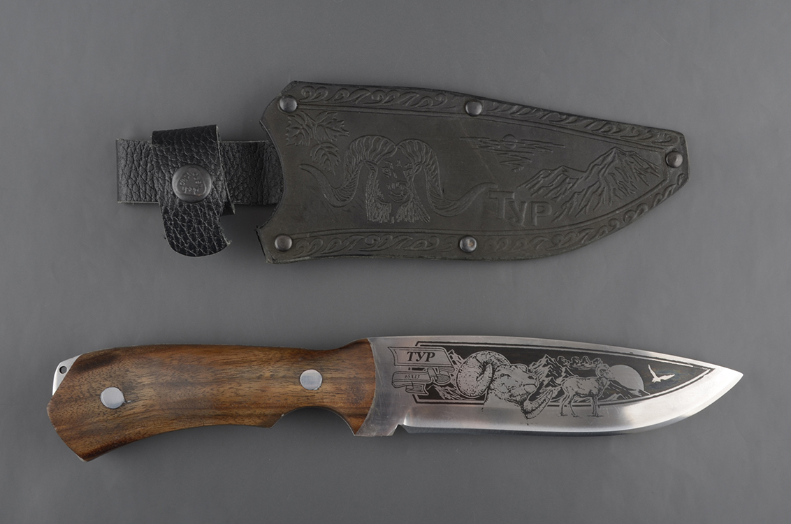 Нож No name Кизляр Тур дерев. ручка