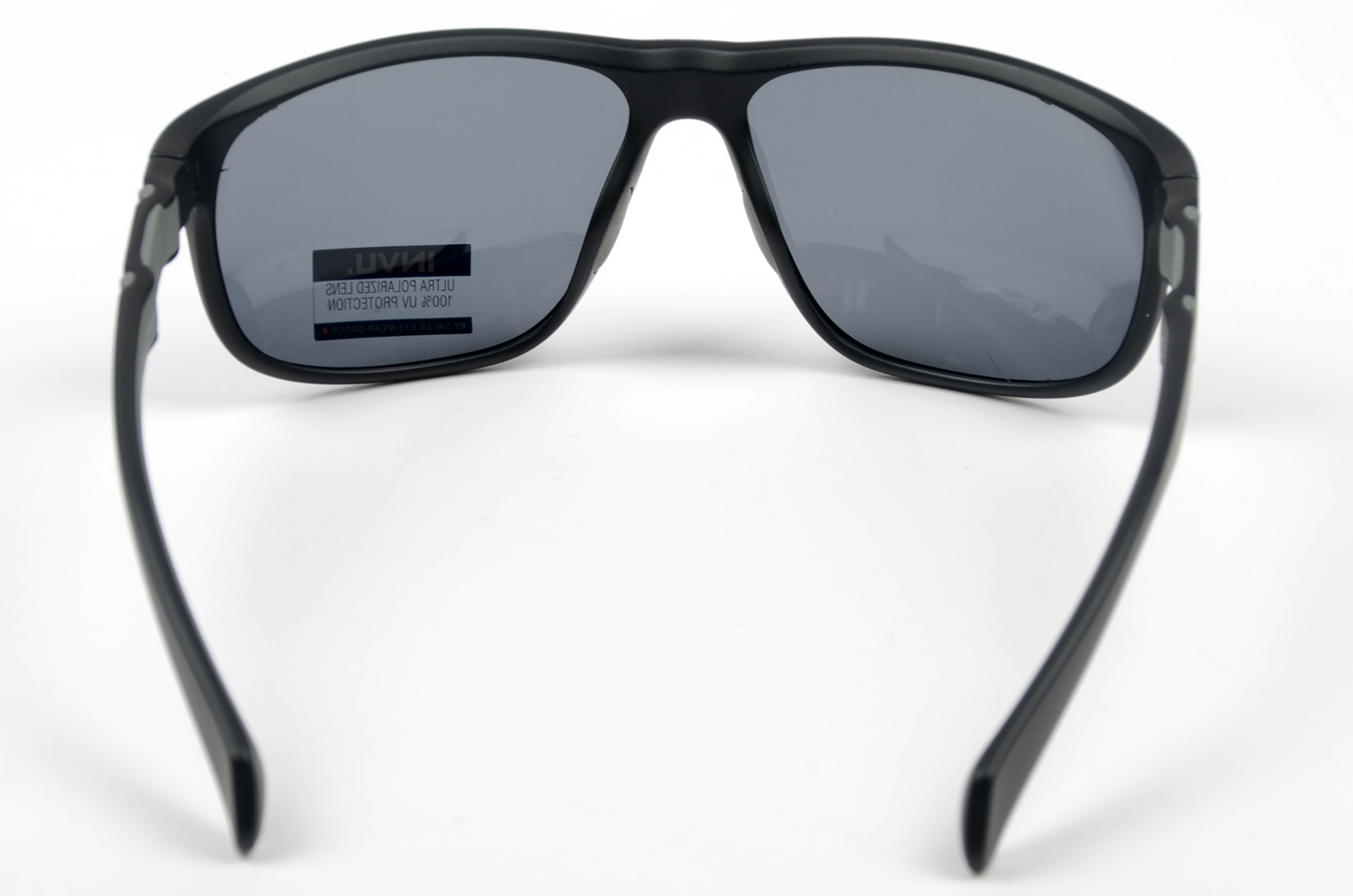 Очки Invu поляризационные A 2308C в чехле 