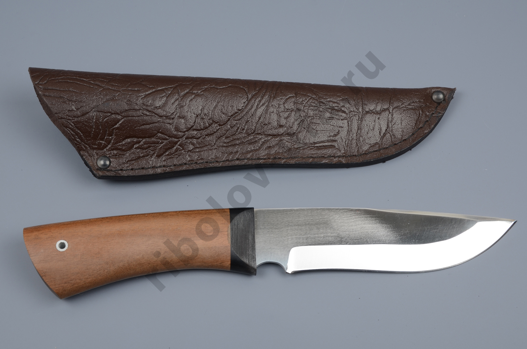 Нож упрощ. Лесник-У хирургич.нерж.сталь, 65х13, орех (ручная работа)