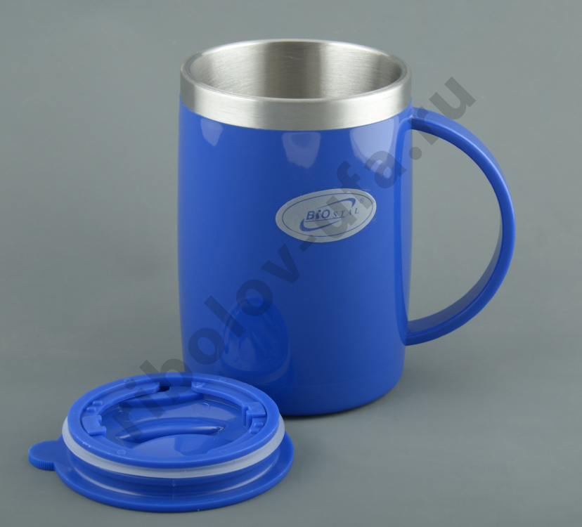Кружка Biostal с крышкой цвет Синий. пласт.прямая 0,5л. (NE-500)