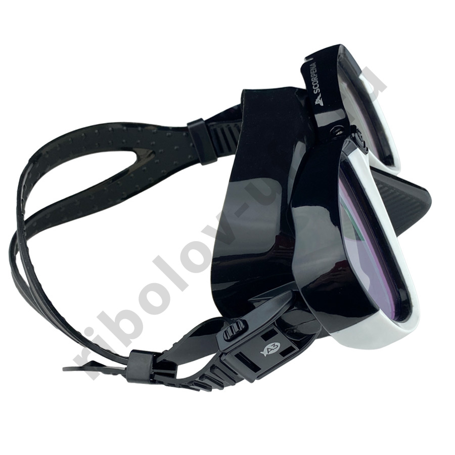 Маска Scorpena A3 просветлен.черно-белая