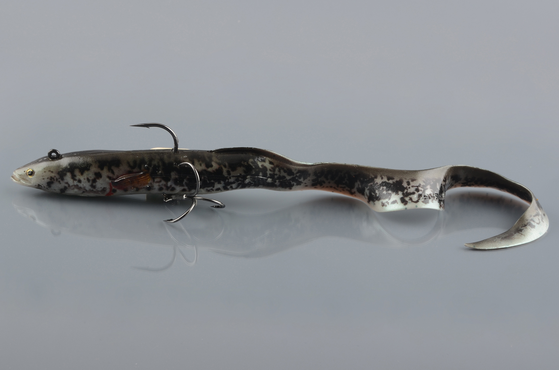 Силиконовая приманка Savage Gear Real Eel 30 80g Black Green Pearl 63769