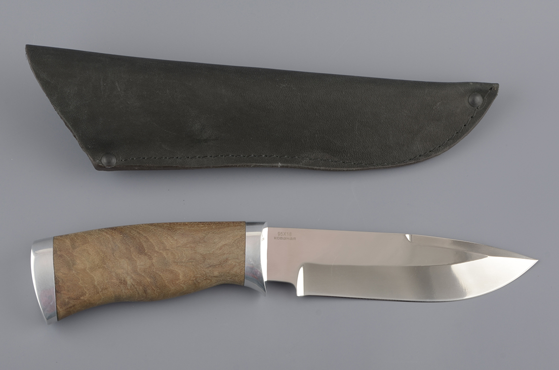 Нож Бекзод кованая нерж.сталь, 95х18, орех (ручная работа)