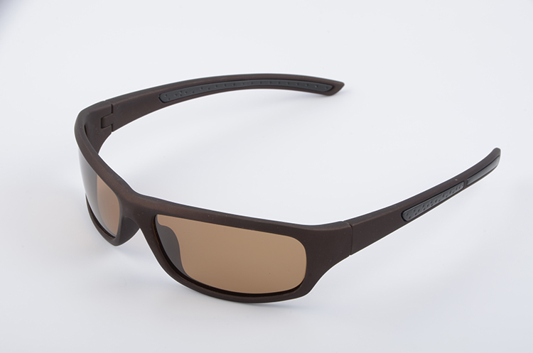 Очки No name поляризац (с чехлом и салфеткой) коричн./коричн./пласт. (3071)