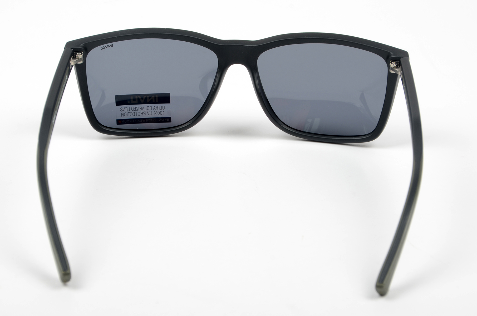 Очки Invu поляризационные IB 22463B в чехле 