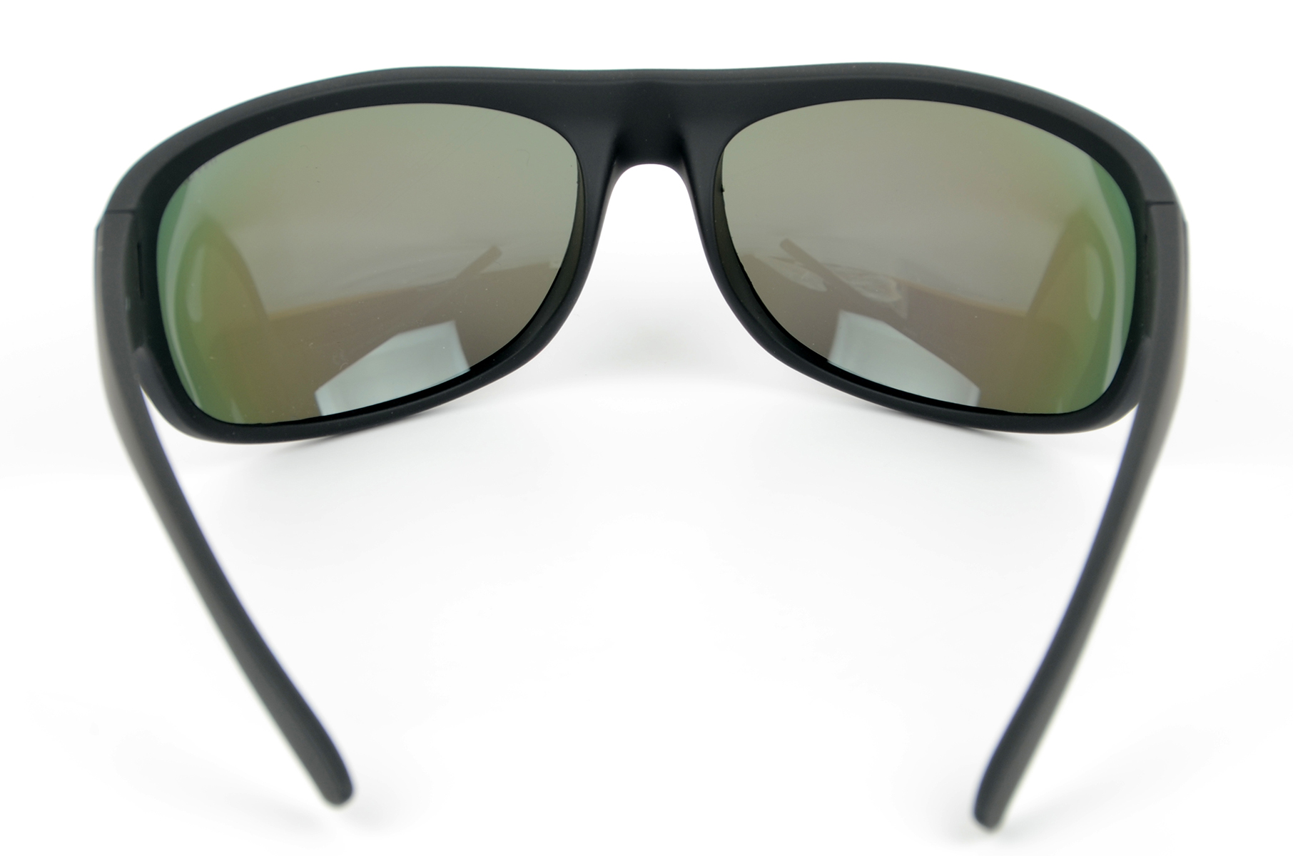 Очки Invu поляризационные A 2106D в чехле 