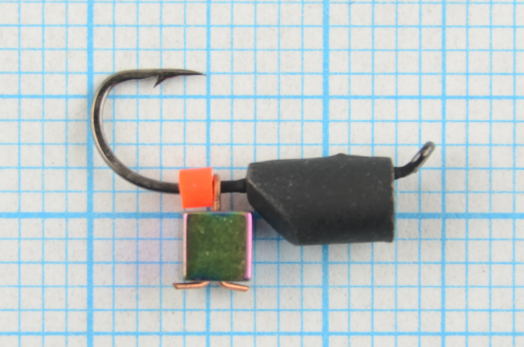 Мормышка Мир Вольфрама Столбик Хамелеон кубик подвесной д. 3,5 мм