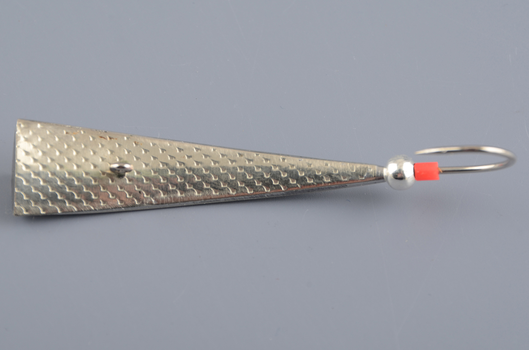 Блесна зимняя Жор Мормышка-клык Треуголка одностволка 16гр ник/ник