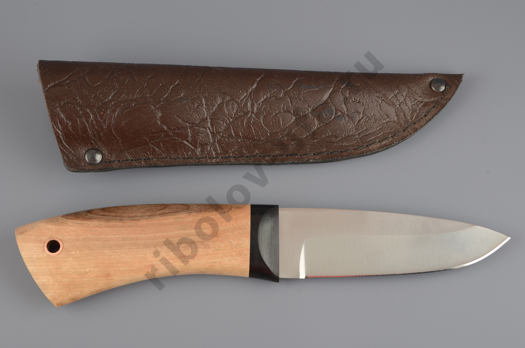 Нож упрощ. НТ 72 У хирургич.нерж.сталь, 65х13, орех (ручная работа)