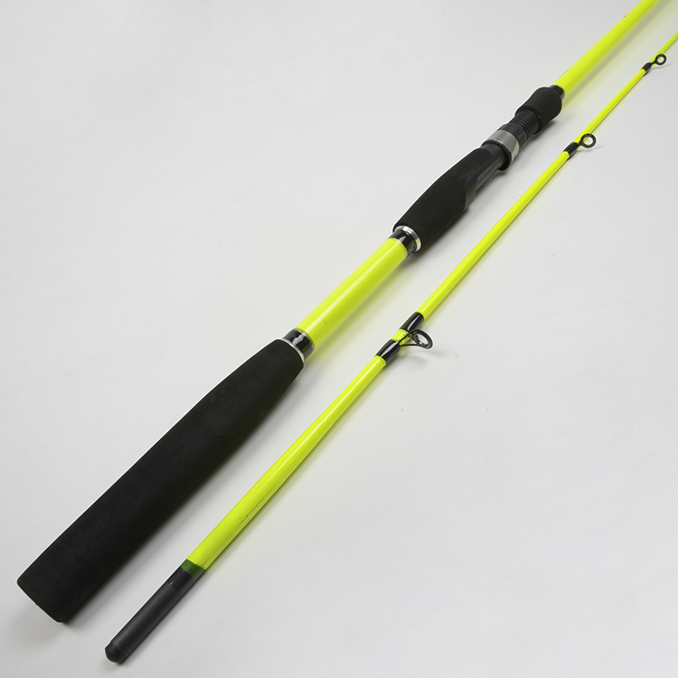 Удилище троллинговое Caiman Comet Carbon IM-6  2,4м  200гр. 11008