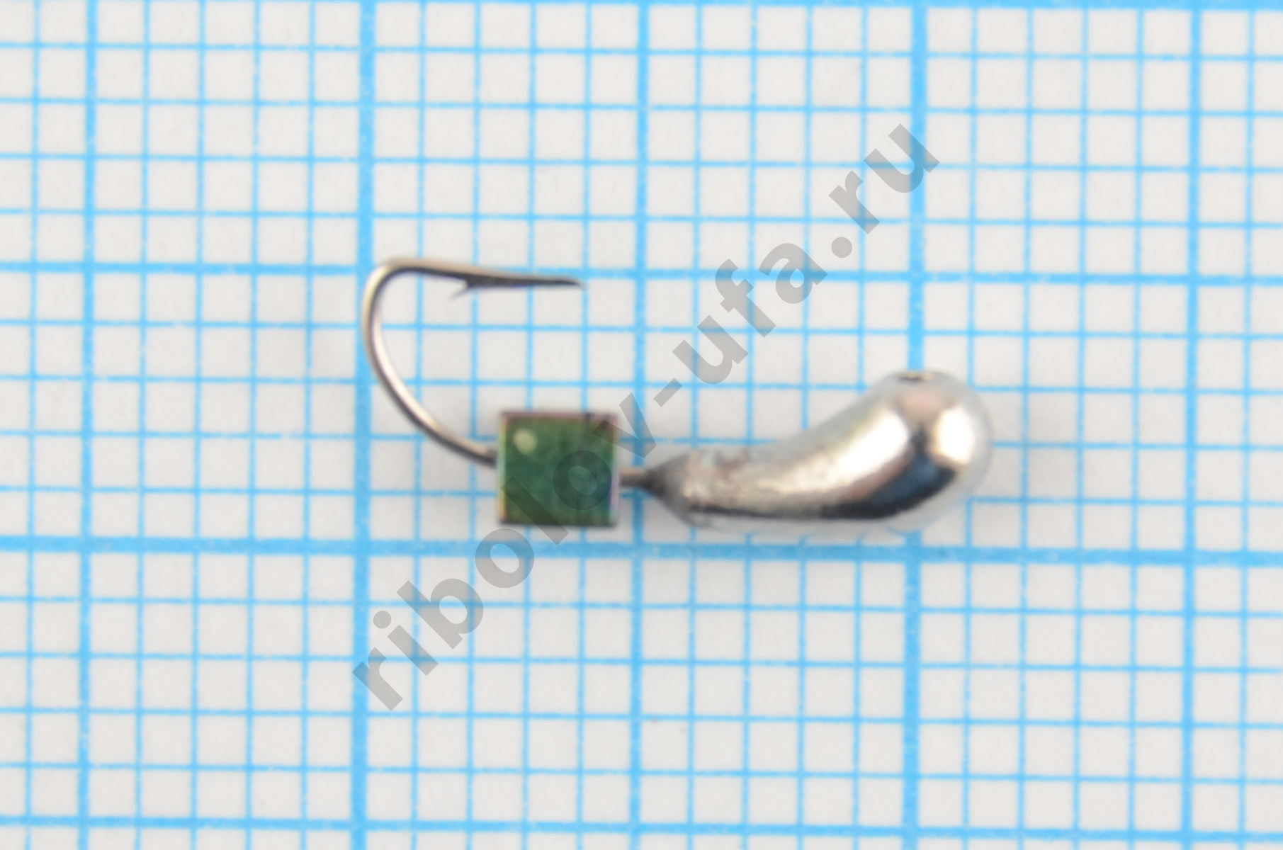 Мормышка Мир Вольфрама Уралка Хамелеон кубик на крючке д. 2,5 мм серебро