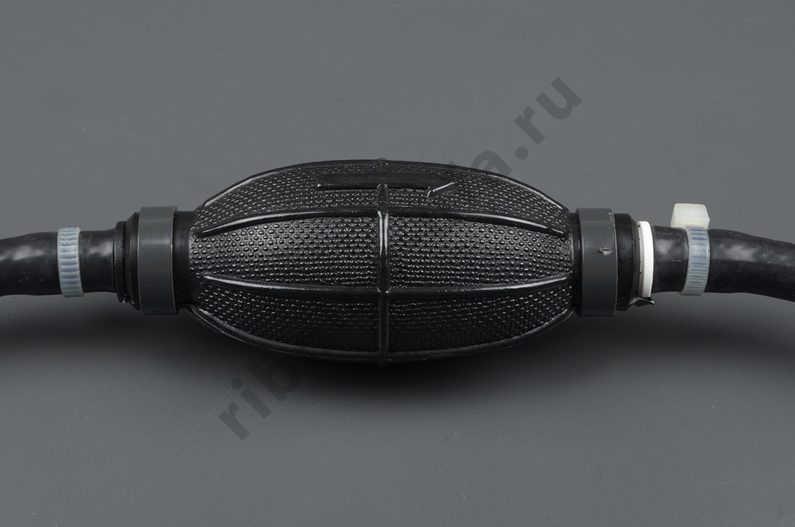 Шланг топливный 8/13 мм с грушей и переходниками Mercury, 2 м : TU2707