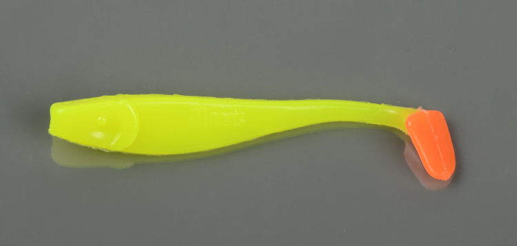 Силиконовая приманка Manns Billy-100 лимонный с св-красным хвостом (20 шт/уп) 100-17