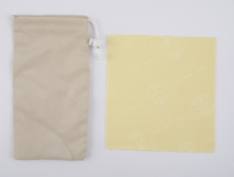 Очки No name поляризац (с чехлом и салфеткой) светло-черн./черн./пласт. (3057)