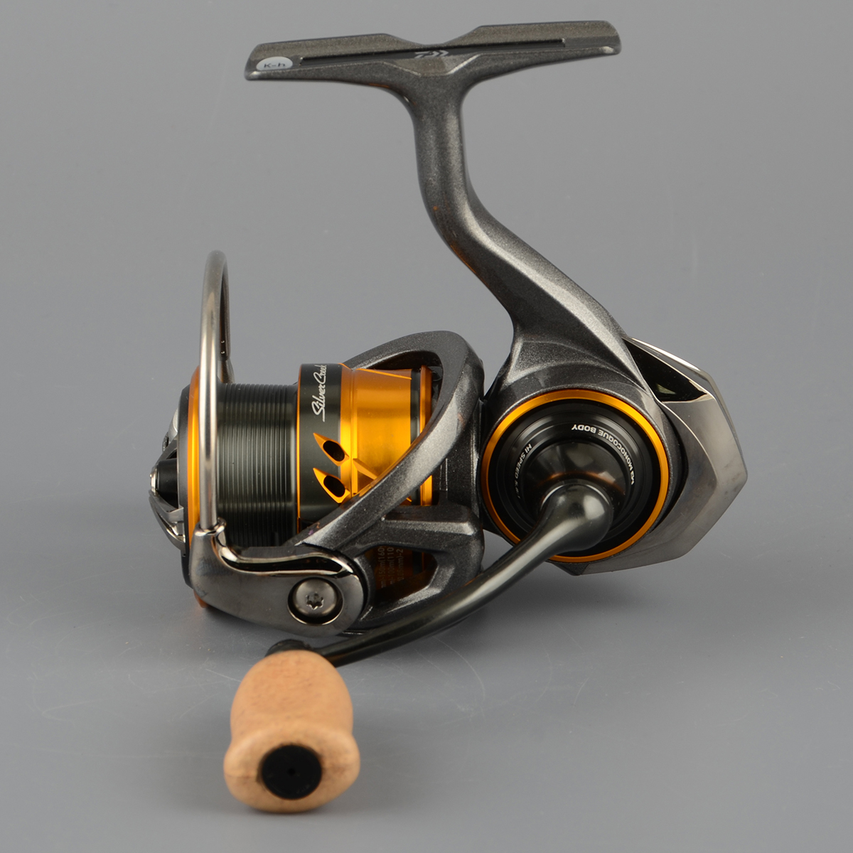 Катушка безынерц. Daiwa Silvercreek 22 MQ LT 2000S-H