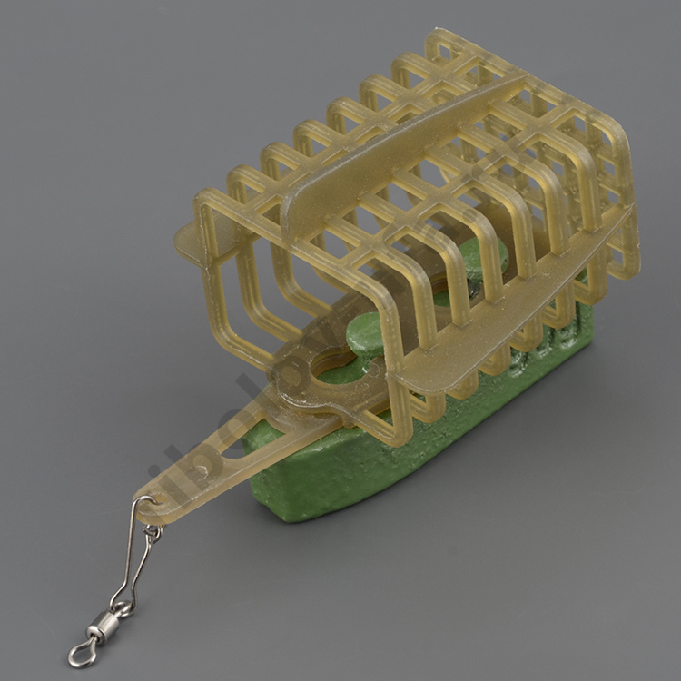 Кормушка фидерная Caiman пластик. прямоугольная с дном 100гр. (10шт/уп) 65709