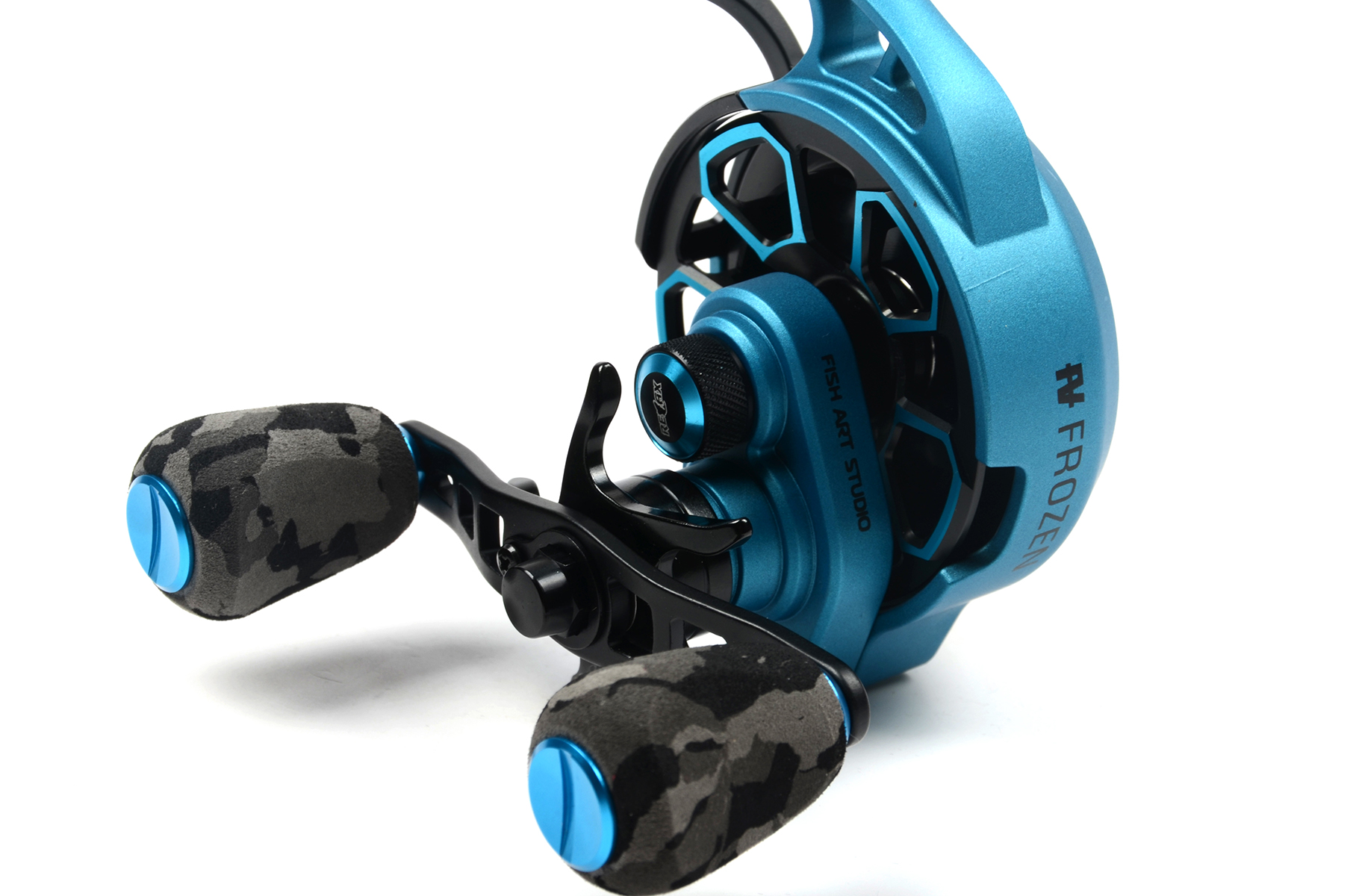 Катушка зимняя Relax FA Frozen Matte