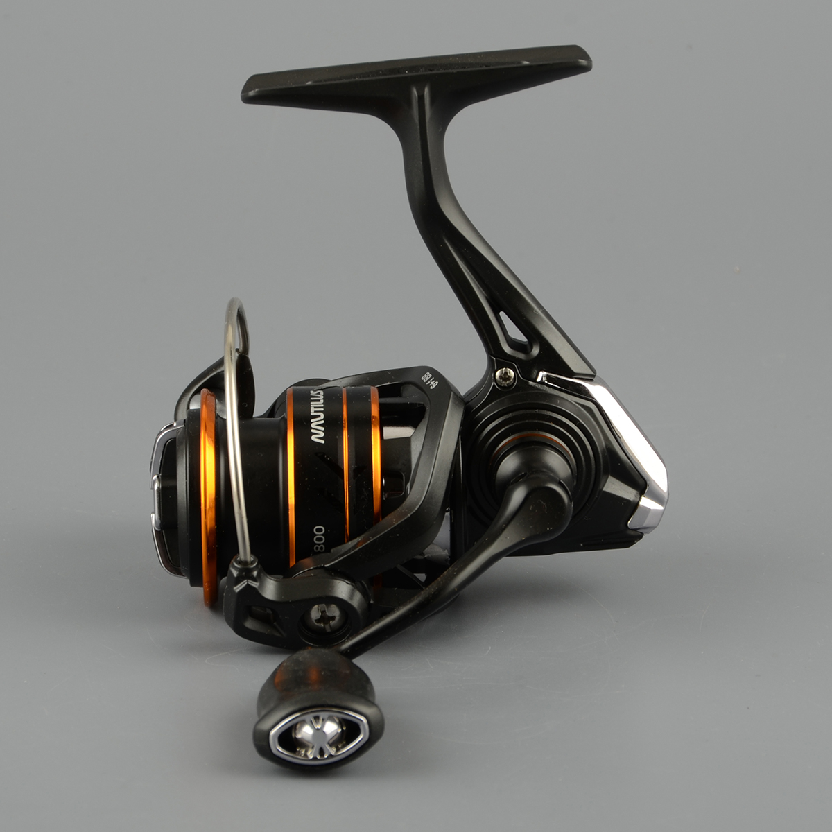 Катушка безынерц. Nautilus Land LM800