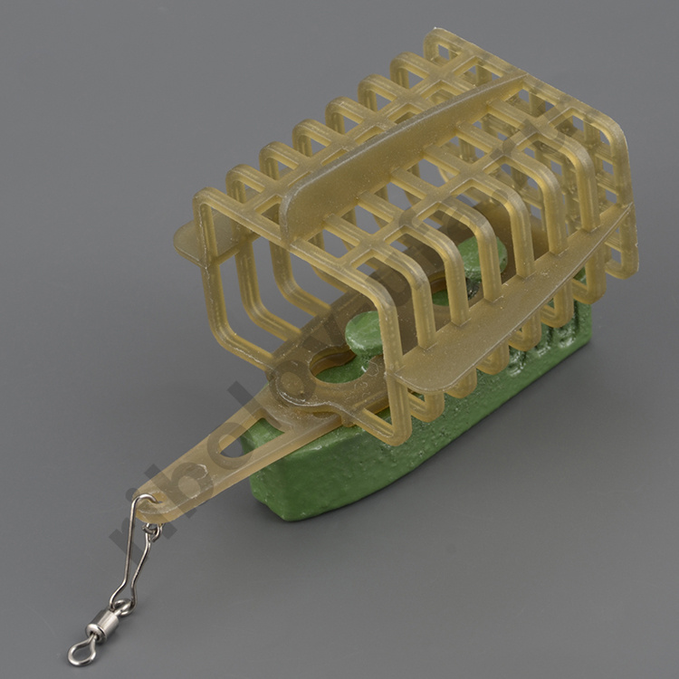 Кормушка фидерная Caiman пластик. прямоугольная с дном 100гр. (10шт/уп) 65709