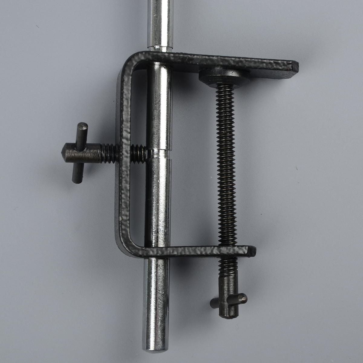 Тиски Fly-Fishing на струбцине Mini A Vice GN2582