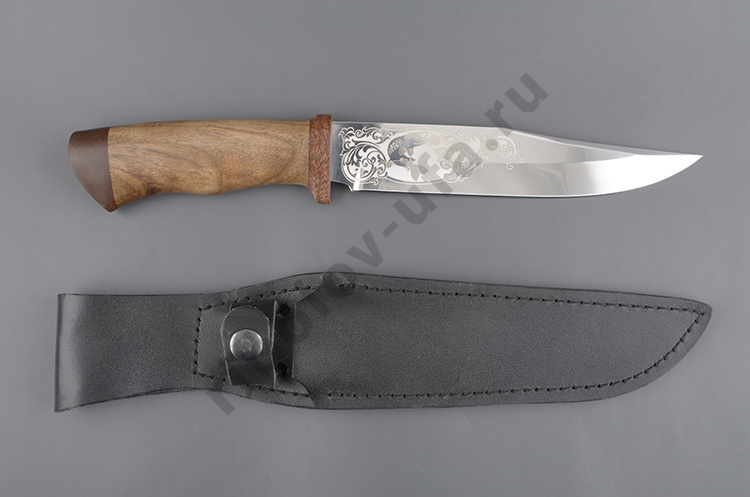 Нож Таганай (С) Рыбак, рукоять: орех