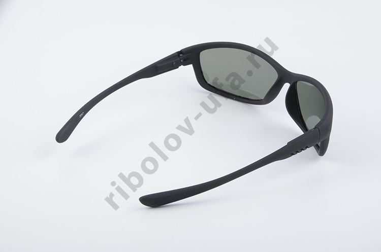 Очки No name поляризац (с чехлом и салфеткой) светло-черн./черн./пласт. (3057)