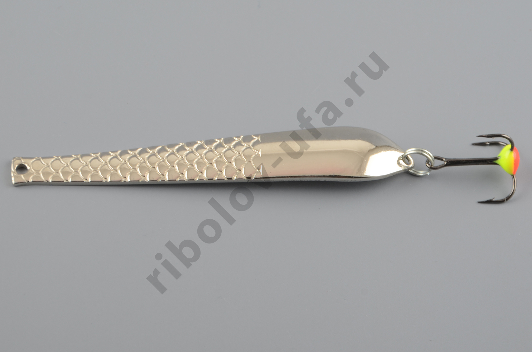 Блесна зимняя Бубнов колеблющаяся Балтийская-2 10 гр. белая, латунь, ребр., тр. с каплей
