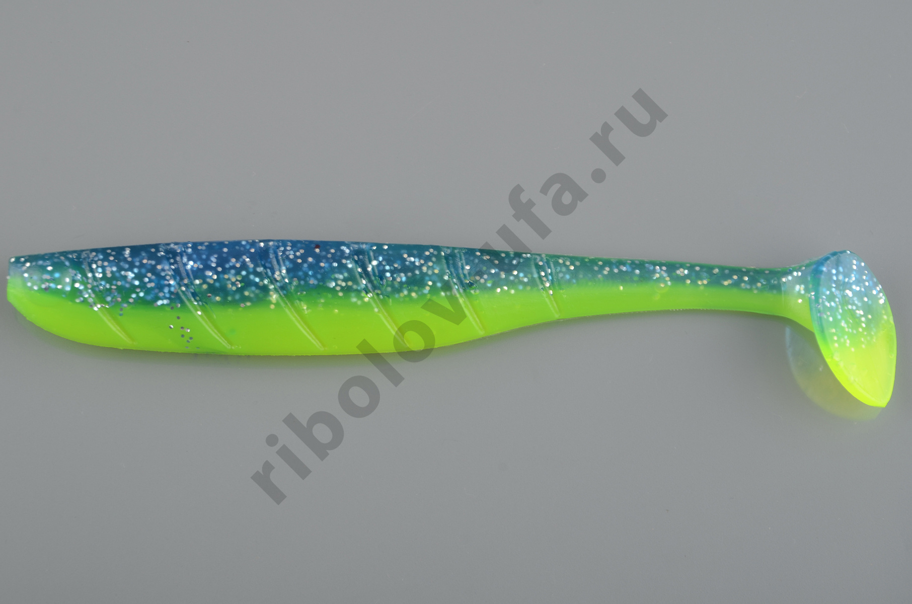Силиконовая приманка Fishing Style Rumba 5,5 in 140мм # 015 Dark blue lime