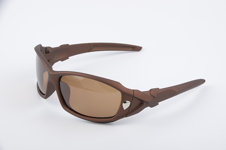 Очки No name поляризац (с чехлом и салфеткой) коричн./коричн./пласт. (3053)