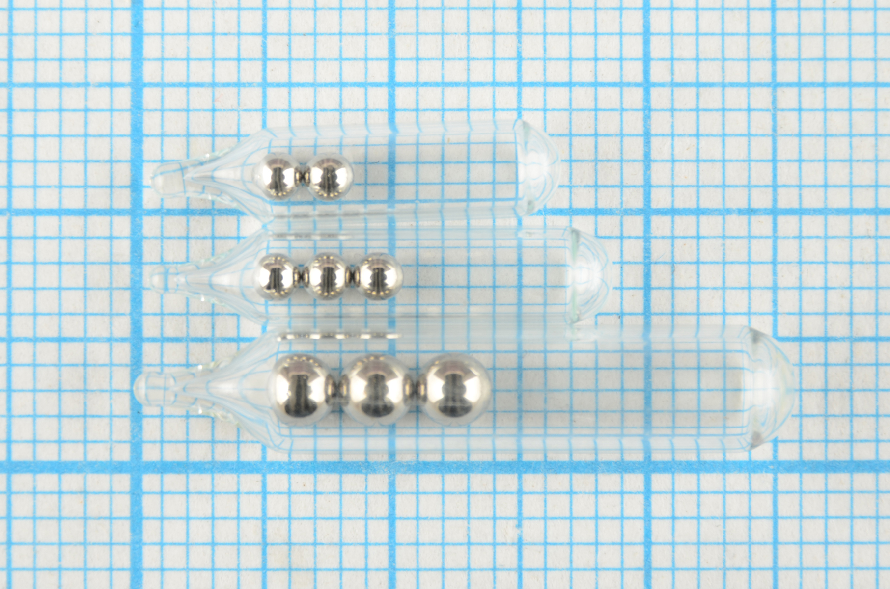 Шумовая капсула Glass Rattle 4*16 (2 шарика)