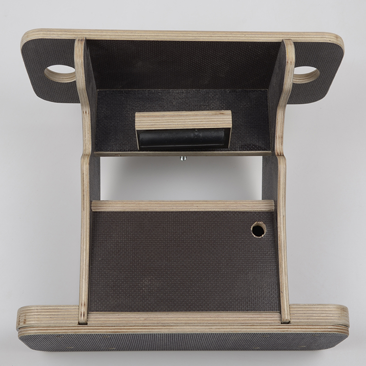 Держатель эхолота и спиннингов на лик-тросс (влагостойкая фанера)