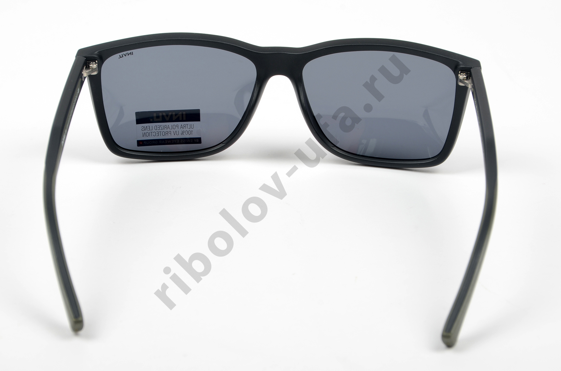 Очки Invu поляризационные IB 22463B в чехле 