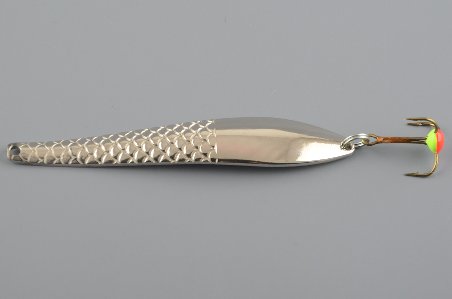 Блесна зимняя Бубнов колеблющаяся Балтийская-1 10 гр. белая, латунь, ребр., тр. с каплей