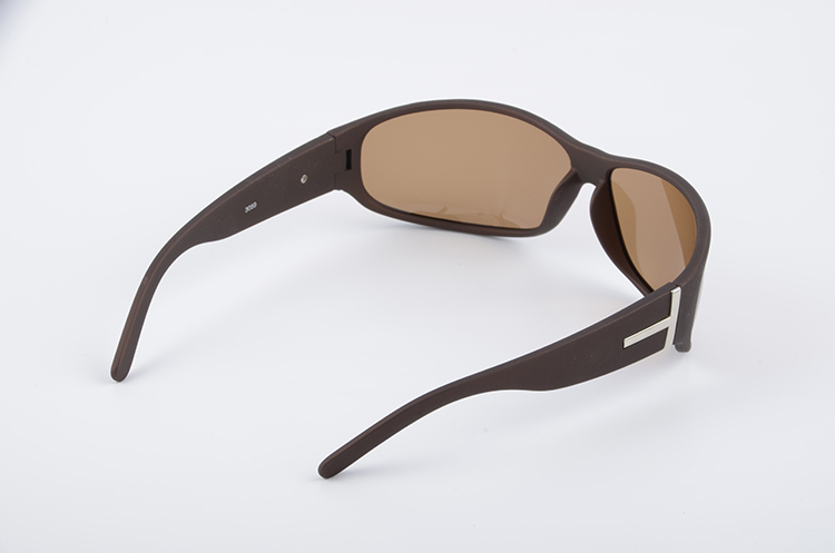 Очки No name поляризац (с чехлом и салфеткой) коричн./коричн./пласт. (3059)