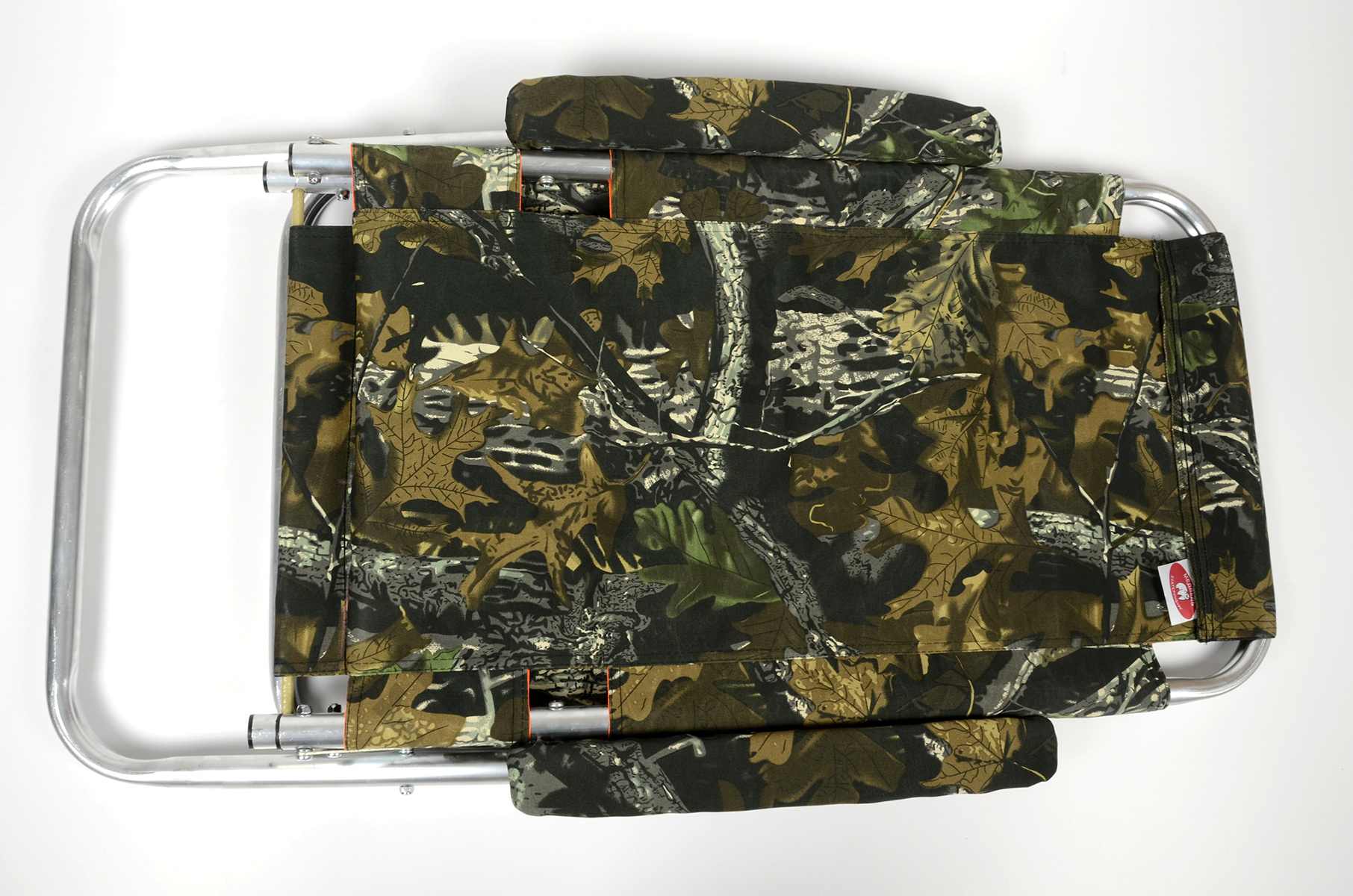 Кресло-шезлонг №3 Медведь алюмин. вес 2,5кг, ширина 46см, высота по спинке 102см, макс.нагрузка 110к