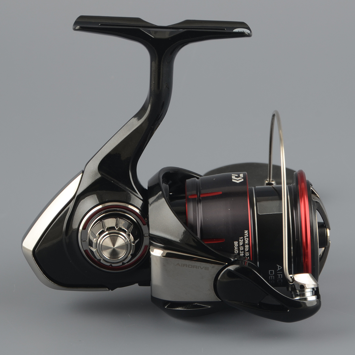 Катушка безынерц. Daiwa Fuego 23 LT 5000-C