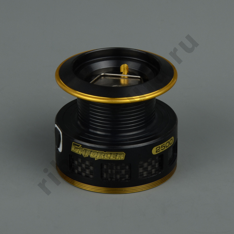 Катушка безынерц. Stinger Enforcer 3500