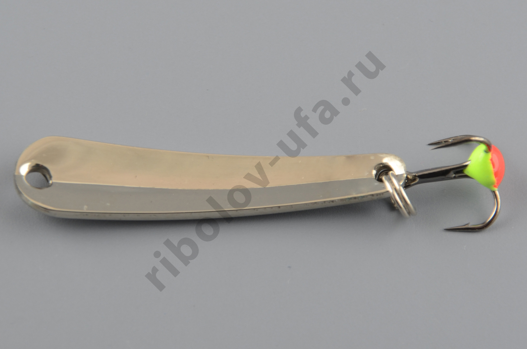 Блесна зимняя Бубнов колеблющаяся Окушок 41 мм 3 гр. белая, латунь, гладк., тр. с каплей