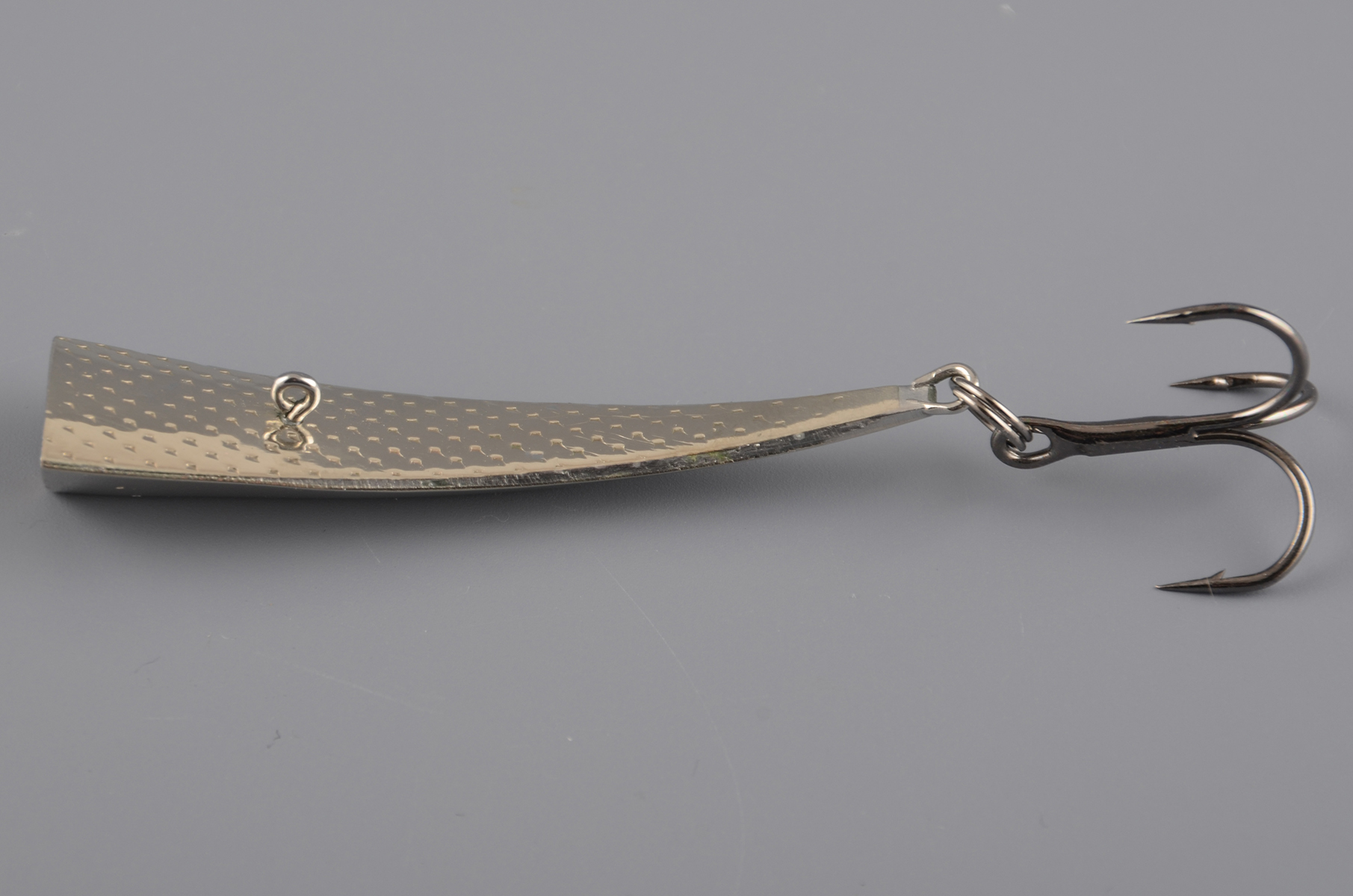 Блесна зимняя Жор Мормышка-клык Треуголка тройник 16гр ник/ник