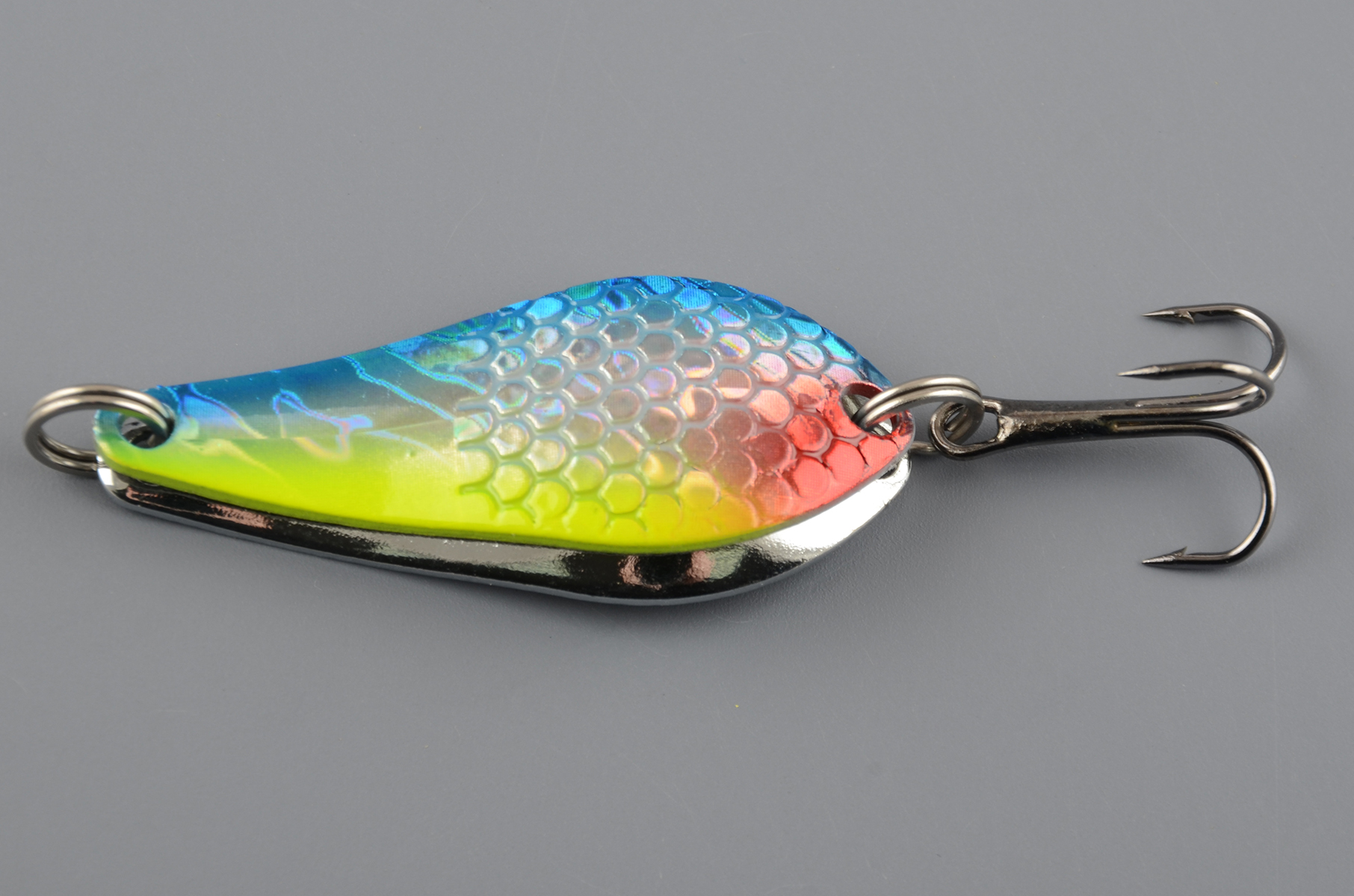 Блесна летняя Columbia Атом двойная шумовая 10гр цв.1