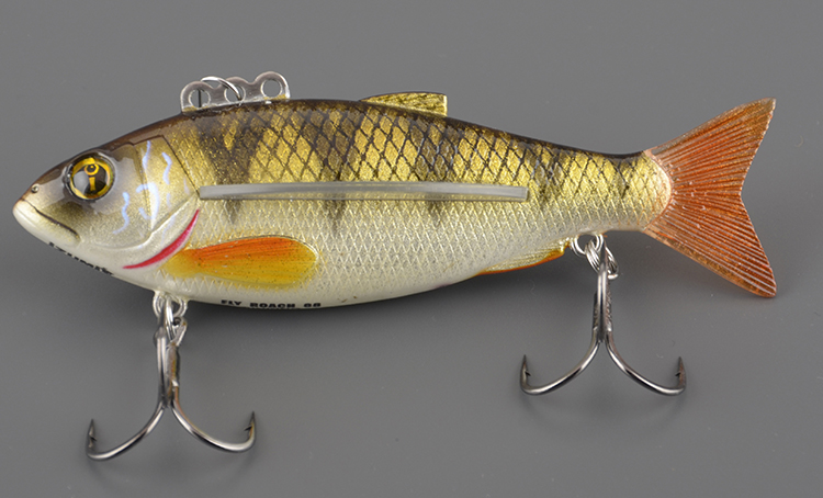 Балансир Izumi Fly Roach 88мм 20гр  цв. 6