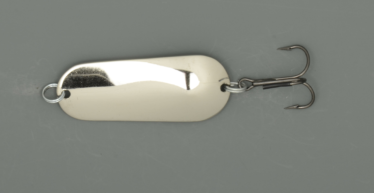 Блесна Бубнов колеблющаяся Шторлинг 67 мм 27 гр. белая 