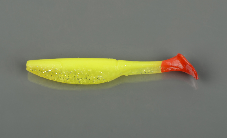 Силиконовая приманка Allvega  Belly Dance Shad 7см  3,5гр. (7 шт) цвет lemon back silver flake RT