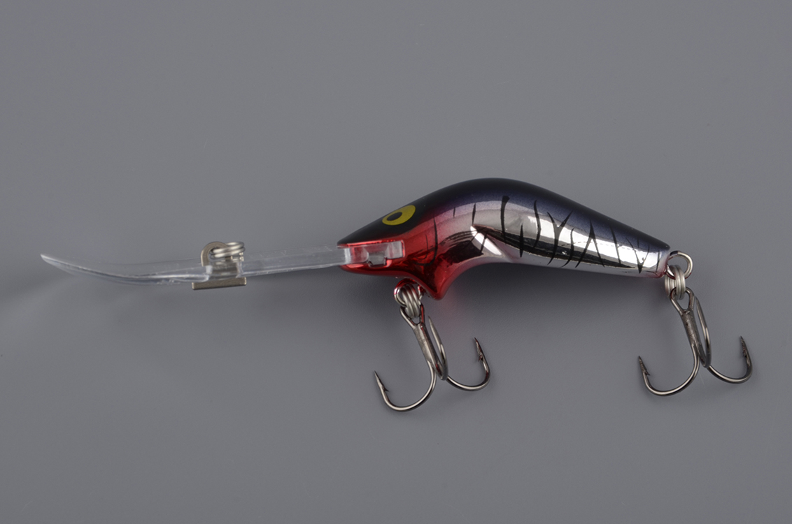 Воблер Halco Poltergeist 50 XDD-R49 floating 8+м 7гр