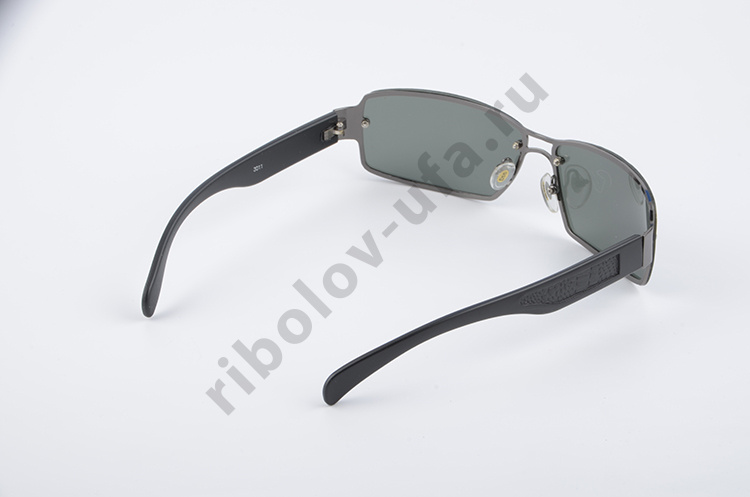 Очки No name поляризац (с чехлом и салфеткой) черн./темн.мет./мет. (3011)