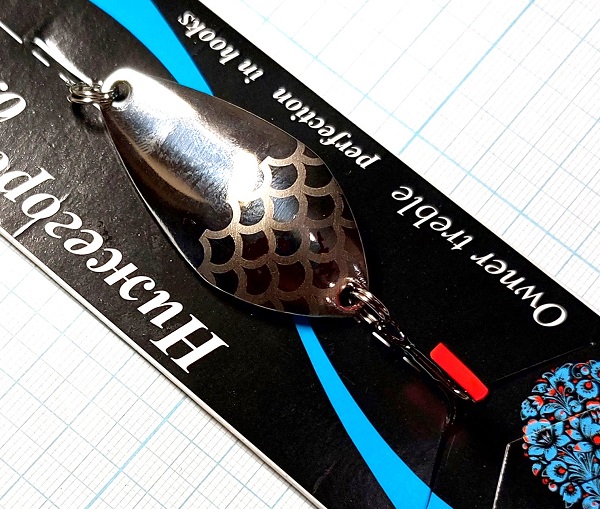 Блесна Люкс Нижегородская Карасик 8гр цв.01 серебро